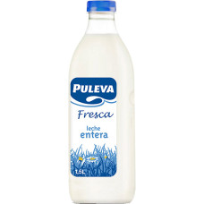 Fresh whole milk, bottle 1,5L Puleva