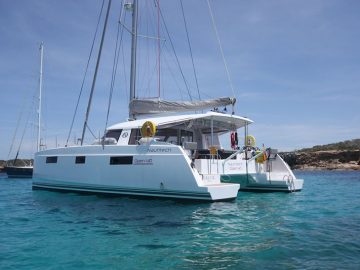 Ibiza boat rental Catamaran Nautilo 12m