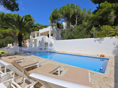 Ibiza-villa-rental-Villa-Trinivel 6